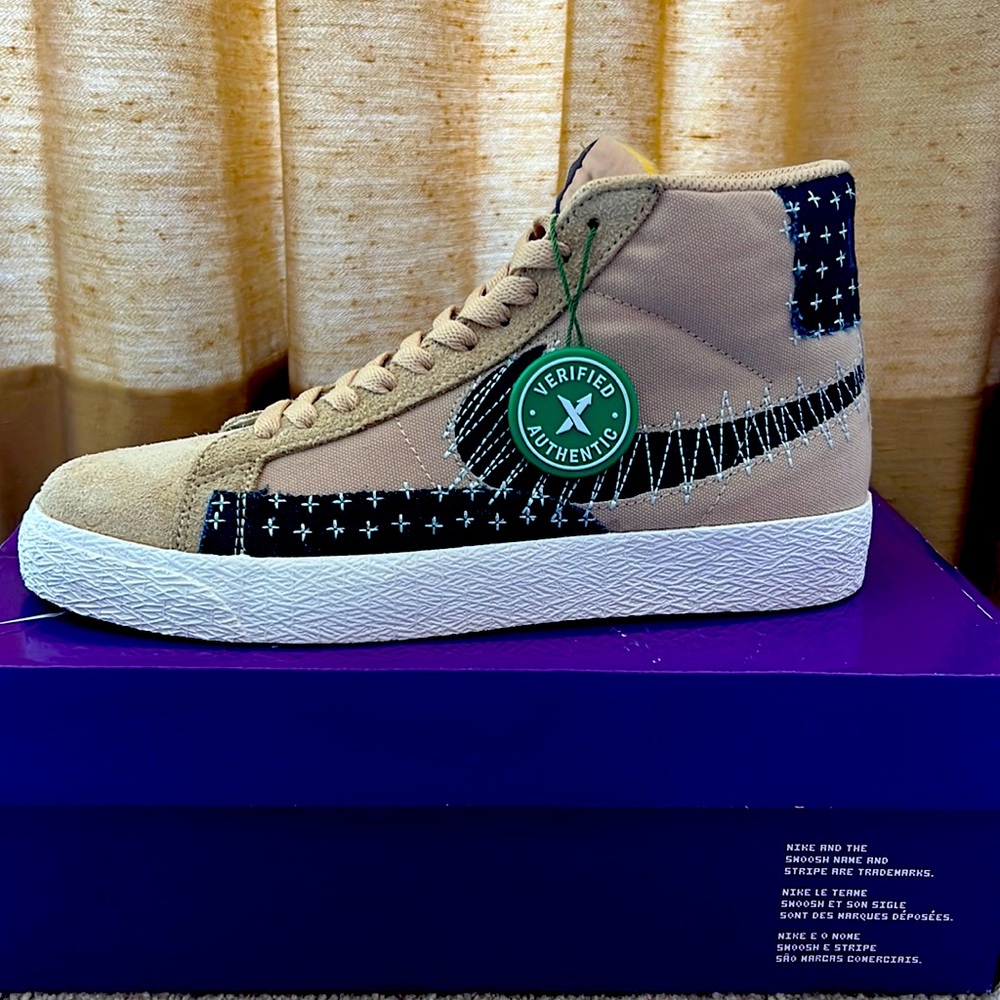 Nike sb blazer mid sesame